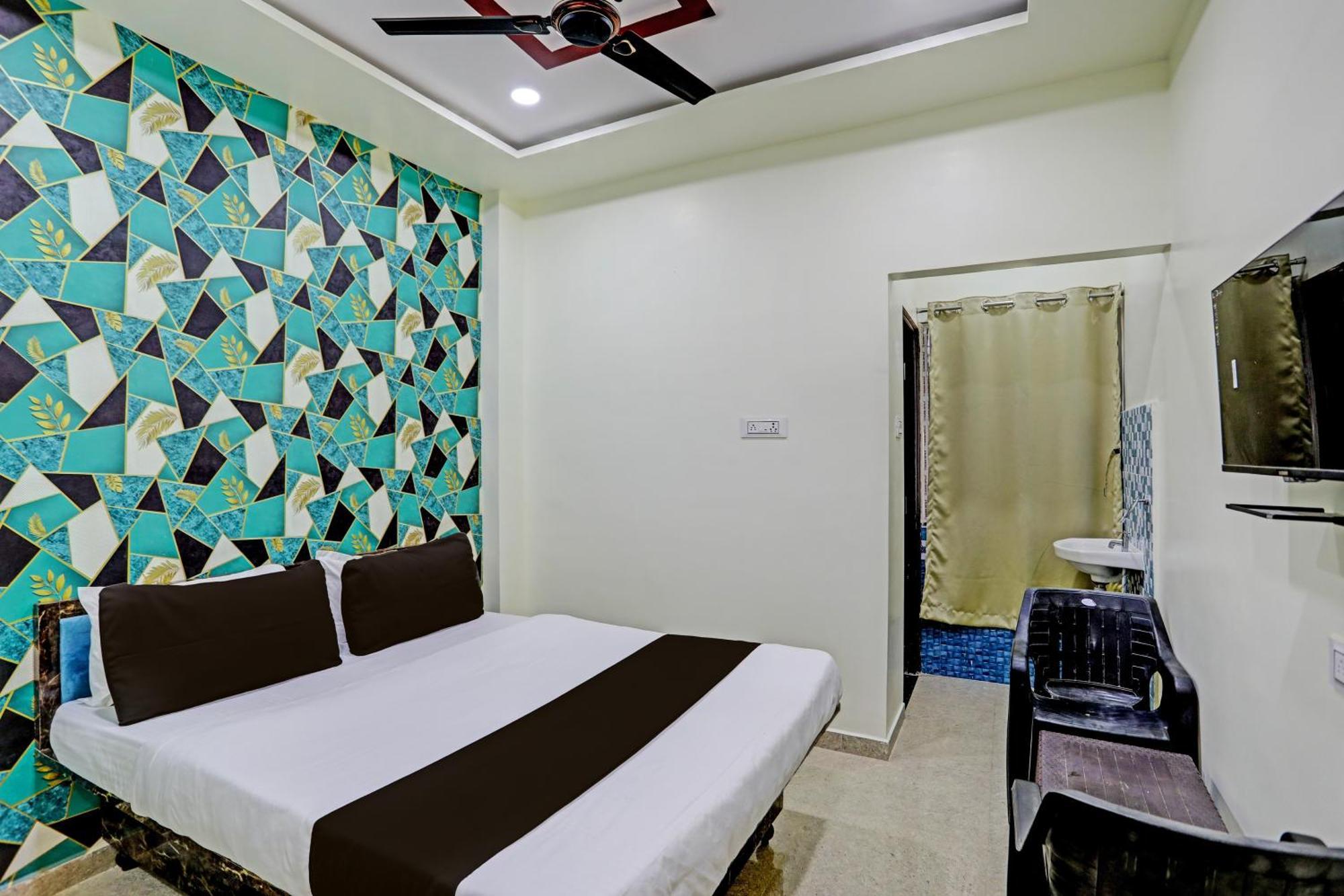 Hotel O P S Nagpur Esterno foto